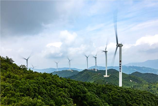 吉電股份大水山、蓮花山風電場。
