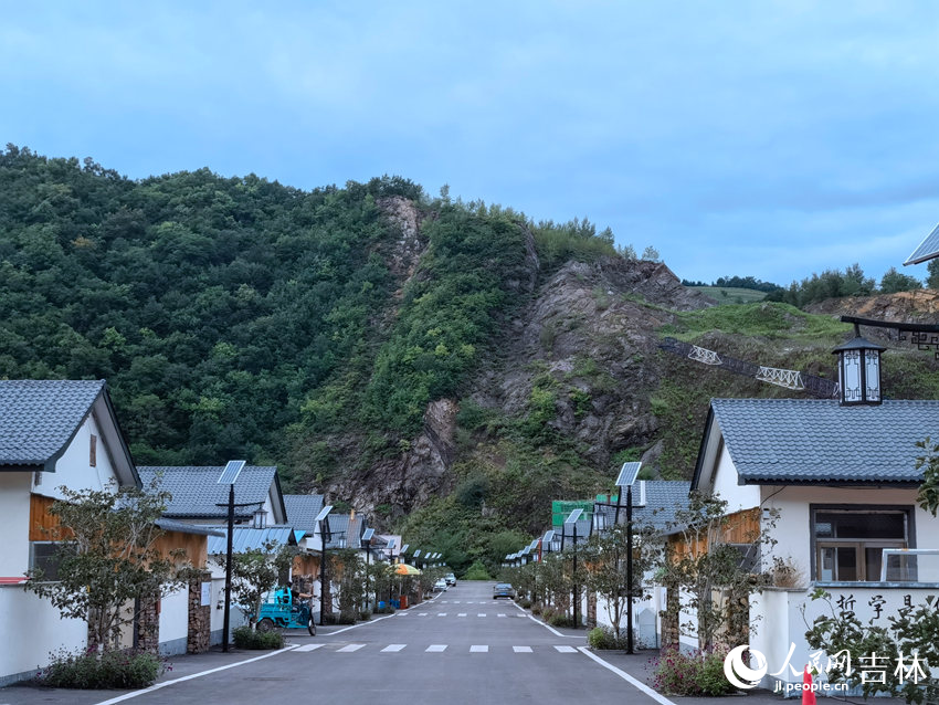 靖宇縣花園口鎮花園新區哲學小村。人民網記者 馬俊華攝
