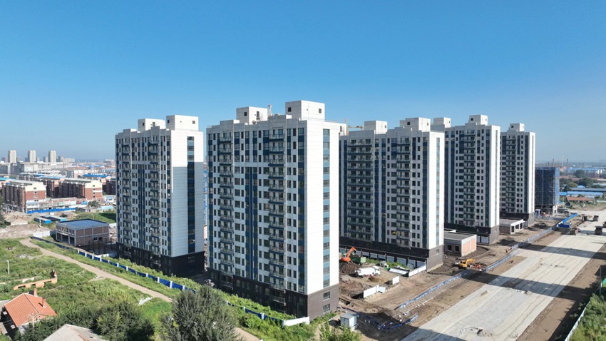 建設完的小區整潔美觀。（德惠市委宣傳部供圖）