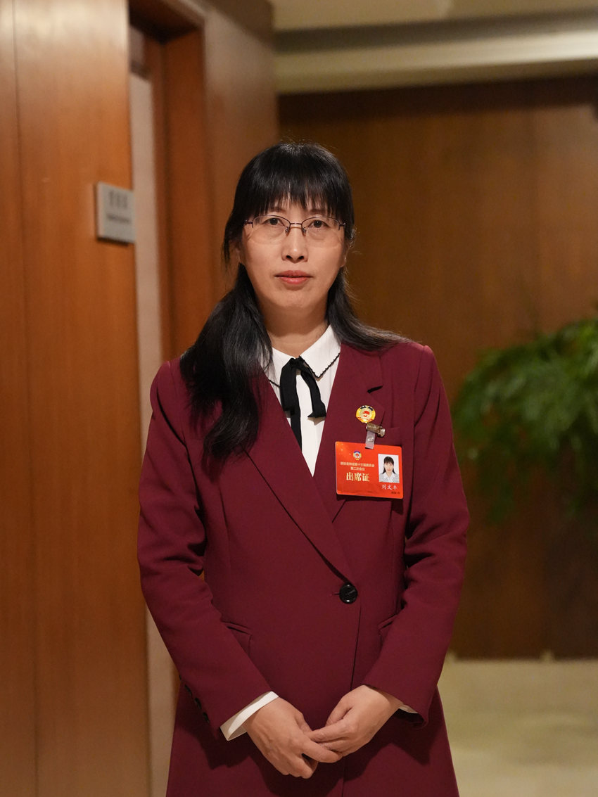 吉林省政協委員、民盟白山市委會主任委員劉文豐。人民網記者 李洋攝