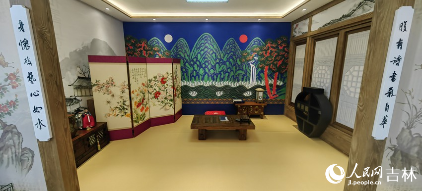 “美麗工坊”內的拍照打卡地。人民網 石天蛟攝