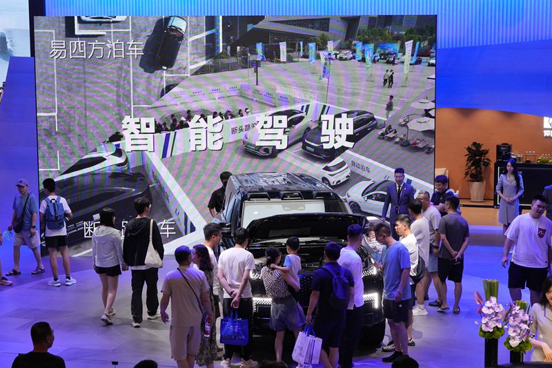 7月13日，第21屆長春國際汽車博覽會在長春東北亞國際博覽中心舉辦。人民網記者 李洋攝