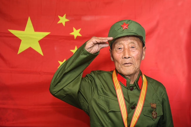 老兵張俊財。