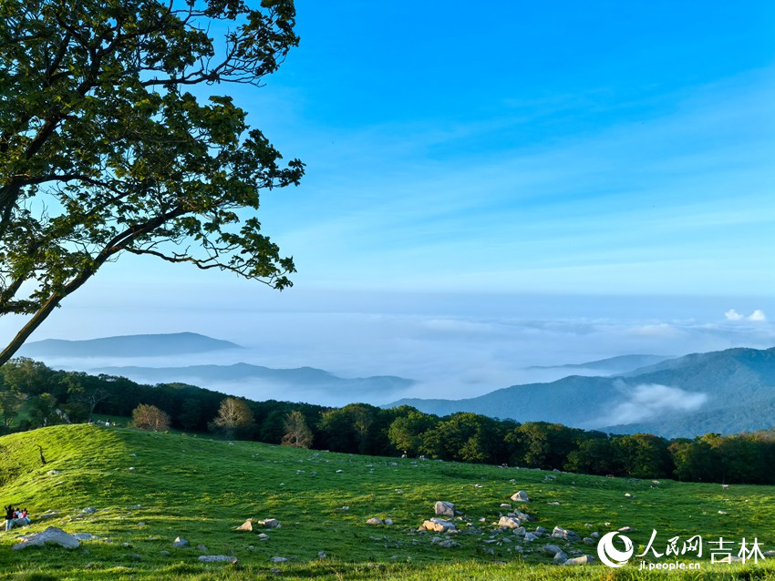 紅日、群山、薄霧、云?！ɑh四方山的日出盛景你見過嗎？【5】