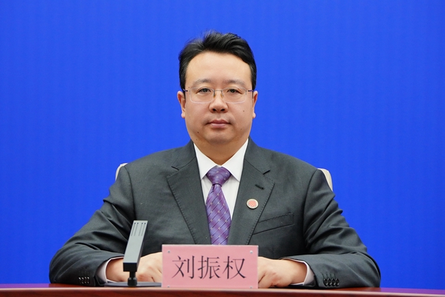 長春中醫藥大學副校長劉振權。（長春市委宣傳部供圖）