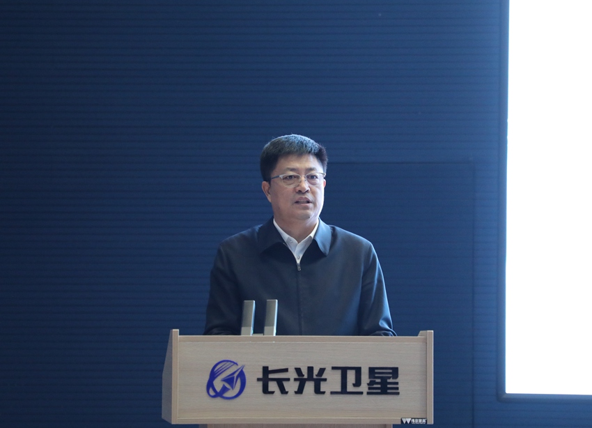 長春市發改委主任薛春龍解讀《長春市推動低空經濟高質量發展行動計劃（2024-2026年）》。