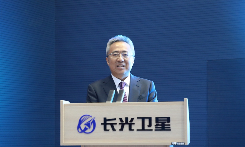 長春市委常委、政法委書記周賀講話。