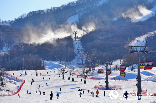 松花湖滑雪旅游度假區。人民網記者 李洋攝