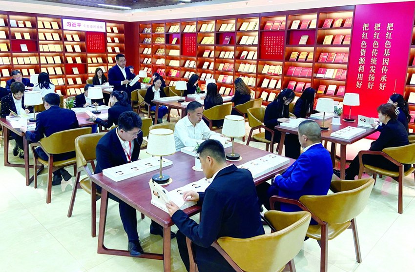 集團公司黨委開展“先鋒強基”黨務干部示范培訓。