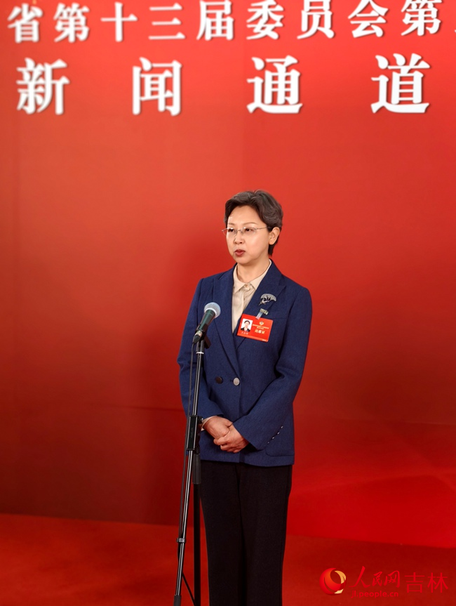 吉林省政協委員、長春市政協副主席王桂敏。人民網記者 關思聰攝