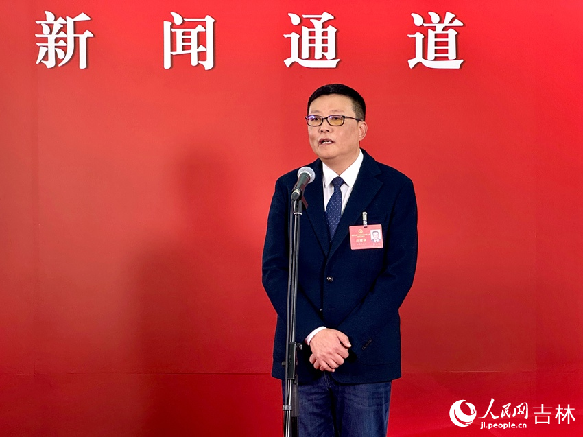 吉林省人大代表、長春博立電子科技有限公司董事長張立華。人民網記者 李思玥攝