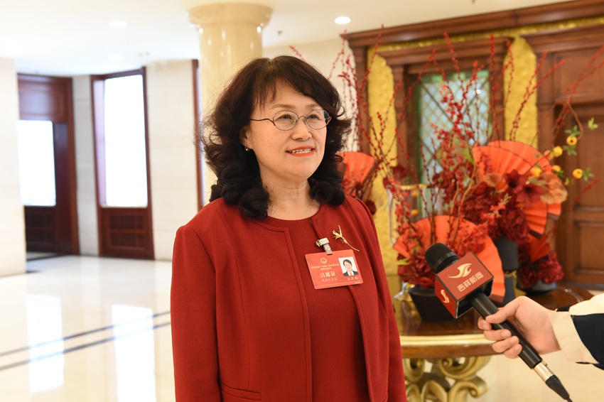 吉林省人大代表，琿春三元彩鋼有限公司黨支部書記、總經理王秀偉。（受訪者供圖）