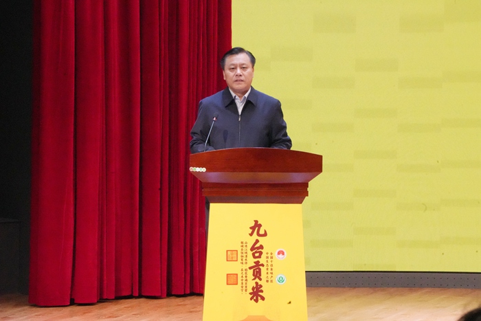 吉林省糧食和物資儲備局黨組書記、局長柴冠。人民網記者 李洋攝