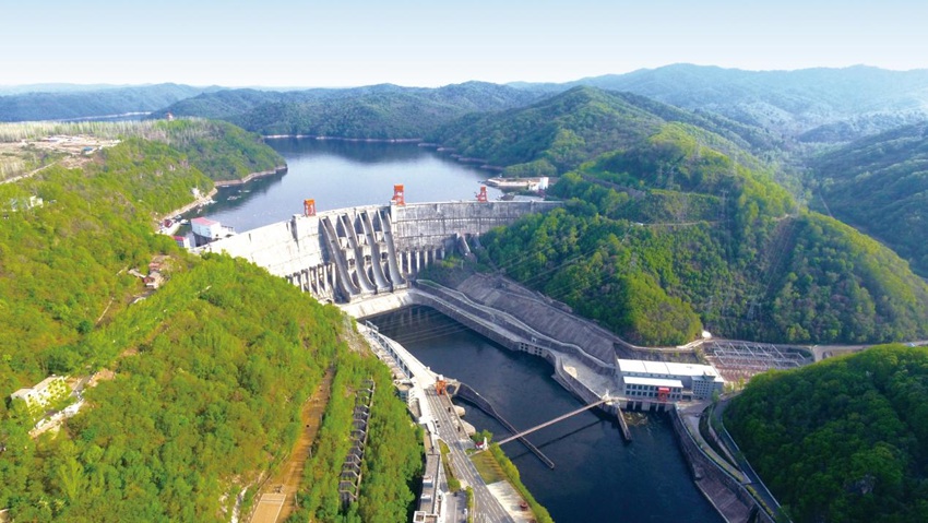 吉林白山水電站。