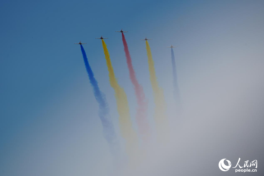 2025空軍航空開放活動和長春航空展完成全要素預演。人民網記者 李洋攝