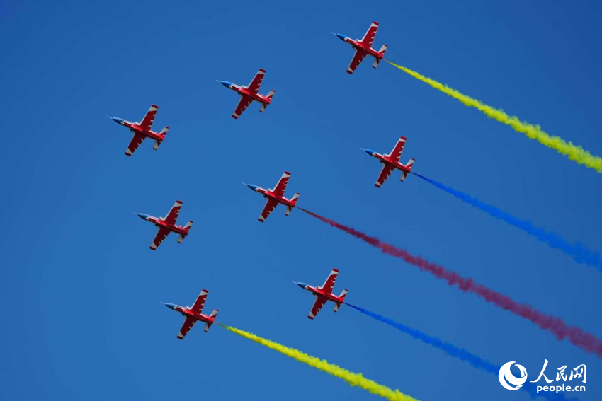 2025空軍航空開放活動和長春航空展完成全要素預演。人民網記者 李洋攝