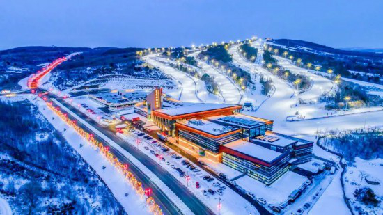 天定山滑雪場。