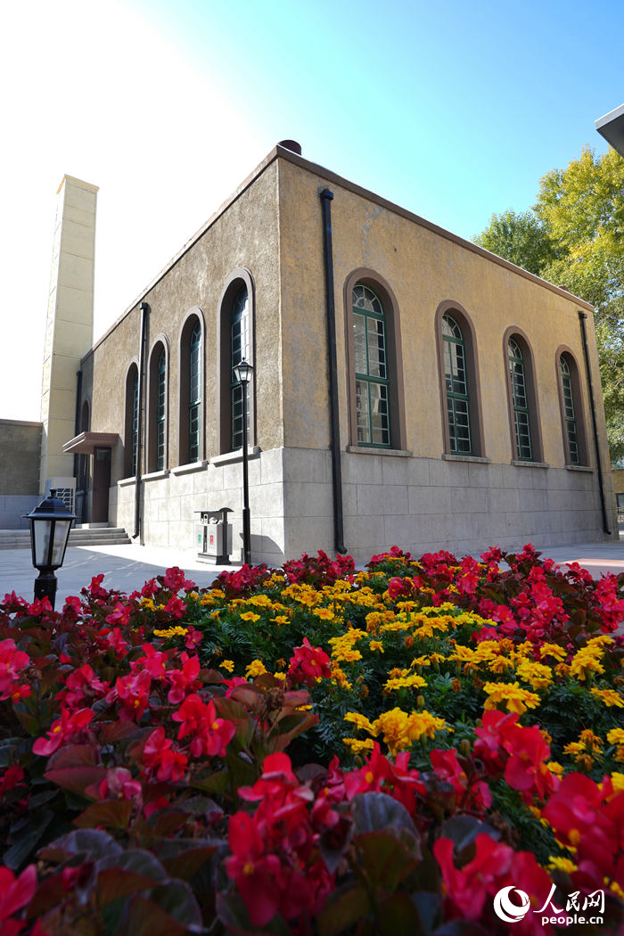 北書房·新華詩歌書店。人民網記者 李洋攝